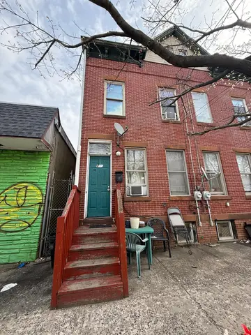 3BR/1BA Single family in Trenton, NJ