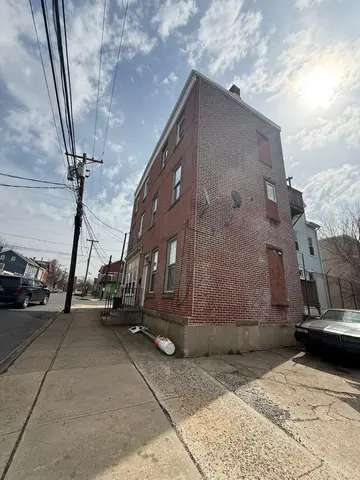 3BR/1BA Single family in Camden, NJ